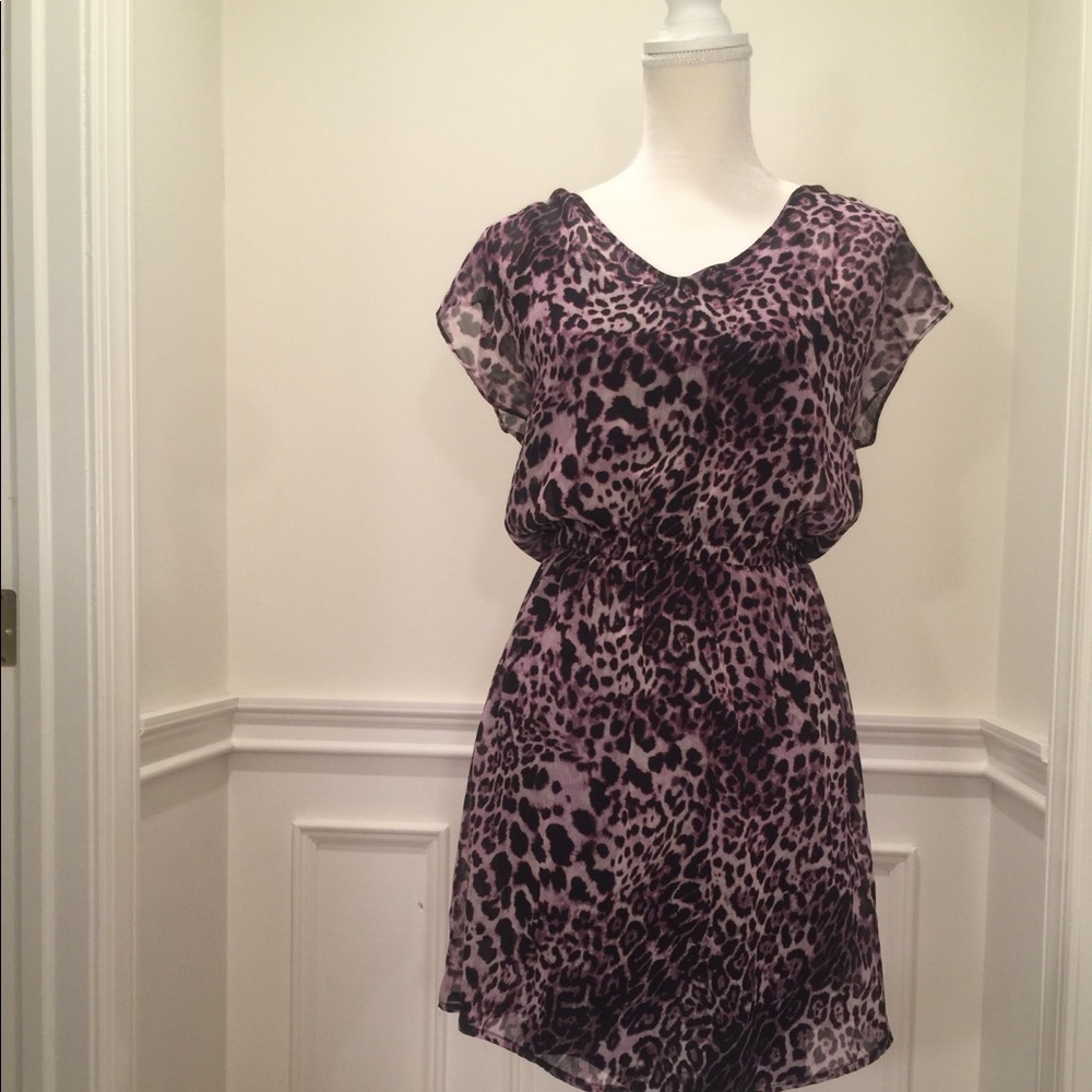 Leopard dress size M unique exclusive dress